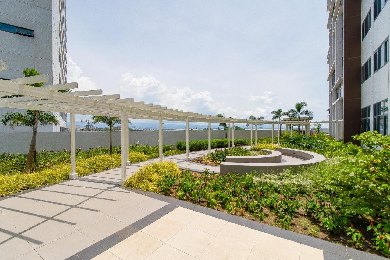 Omp 15C-T2, Seaview, Pool & Beach Access, Near Airport, Fast Wi-Fi, Netflix Punta Engano  Ngoại thất bức ảnh